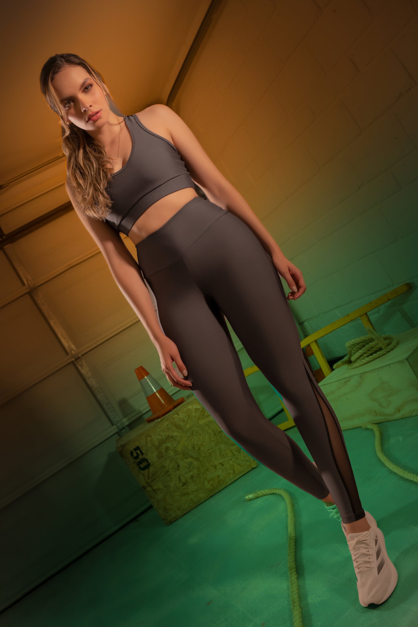 SPORTS SET 2 PIECES LYCRA/TULL TOP-LEGGINGS 385 C