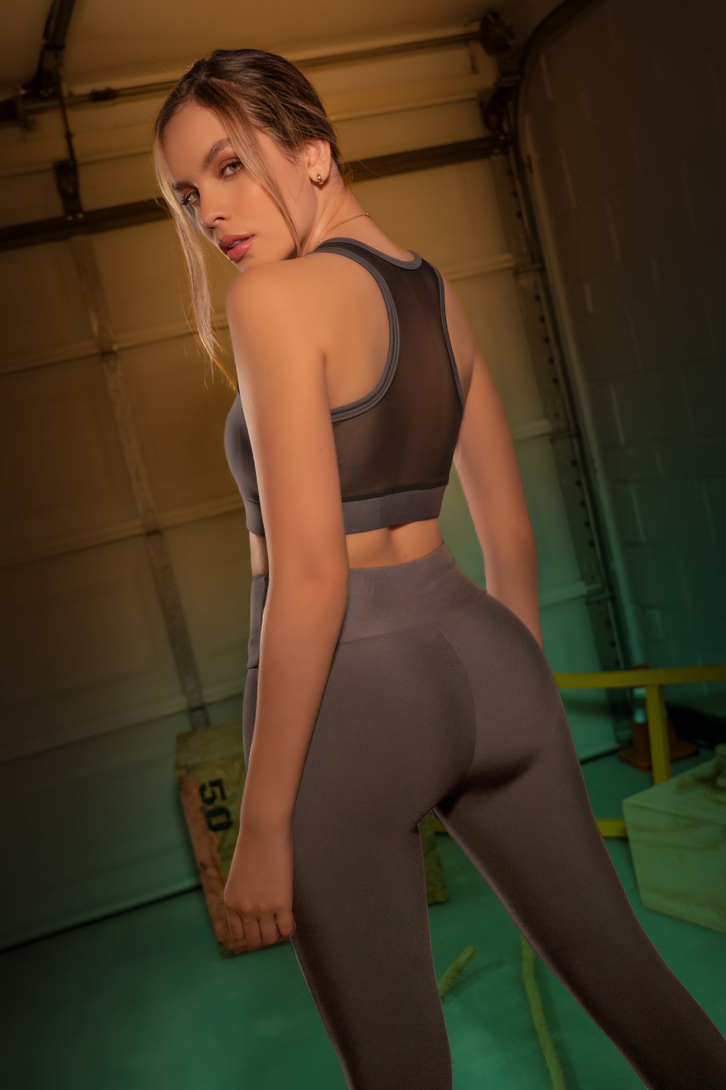 SPORTS SET 2 PIECES LYCRA/TULL TOP-LEGGINGS 385 C