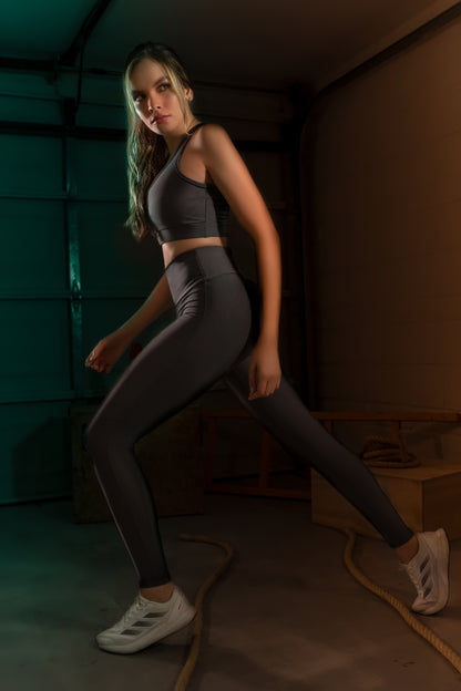 Conjunto deportivo de 2 piezas: top y leggings 386 C